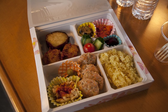 Festive Chanuka Obento at Chabad Japan Cruise